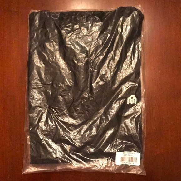 Brand New INTO THE AM Men's Fitted Modern Crew Neck Short Sleeve Logo Shirt - Picture 4 of 8